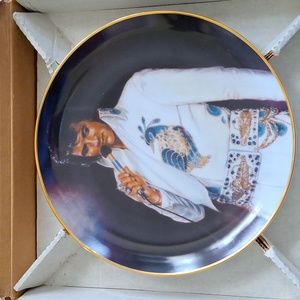 Elvis Plate